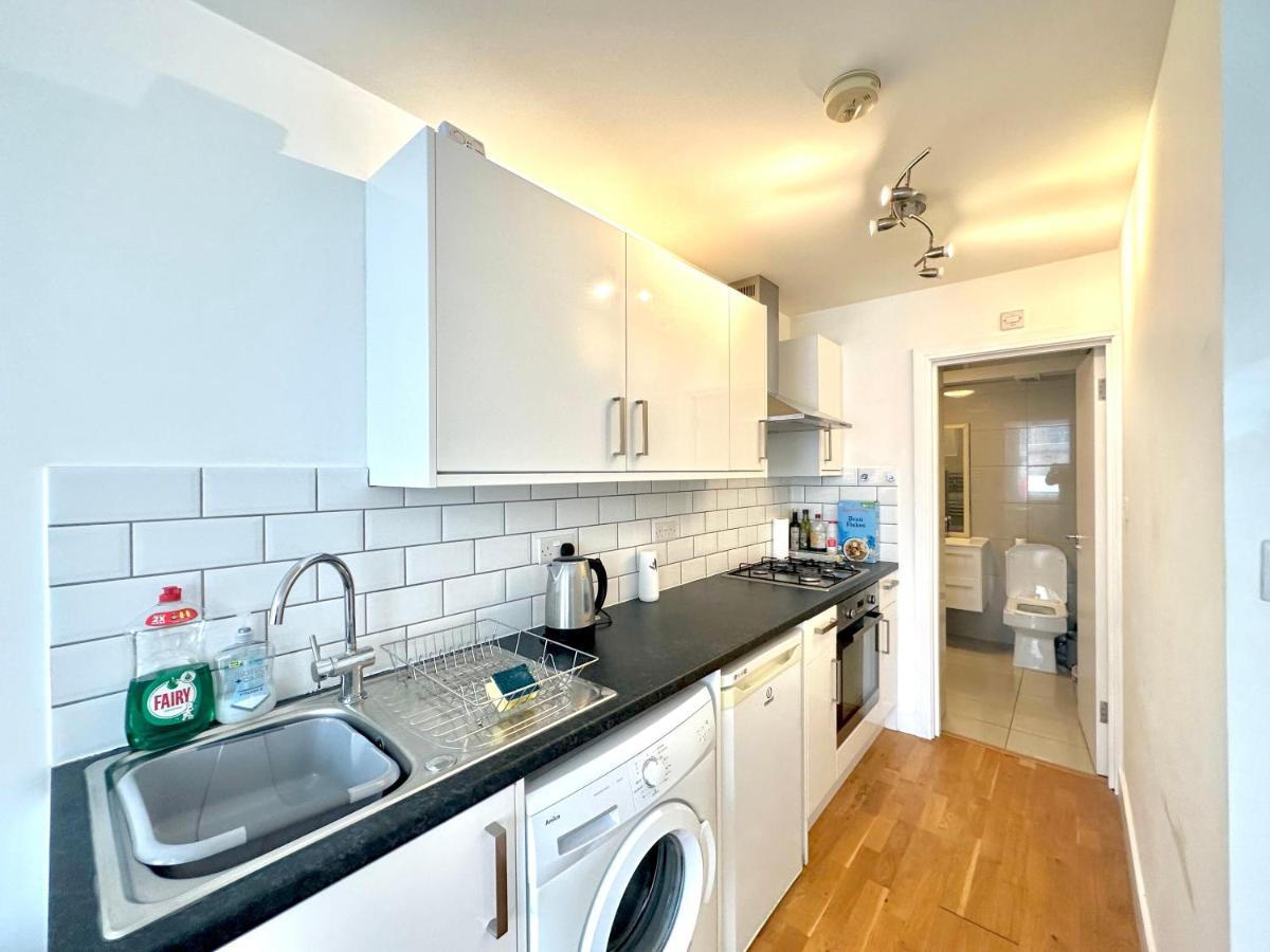 139 Guest House Camden Town Λονδίνο Εξωτερικό φωτογραφία
