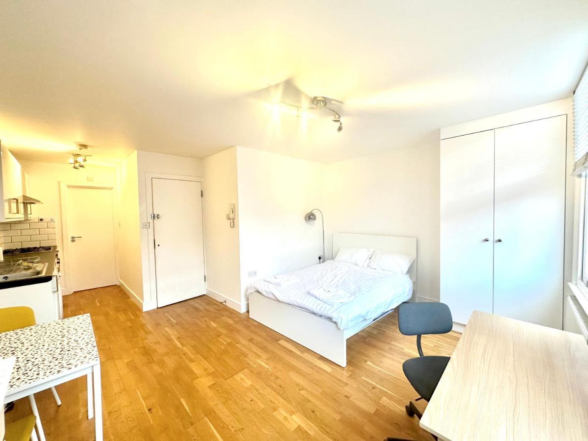 139 Guest House Camden Town Λονδίνο Εξωτερικό φωτογραφία